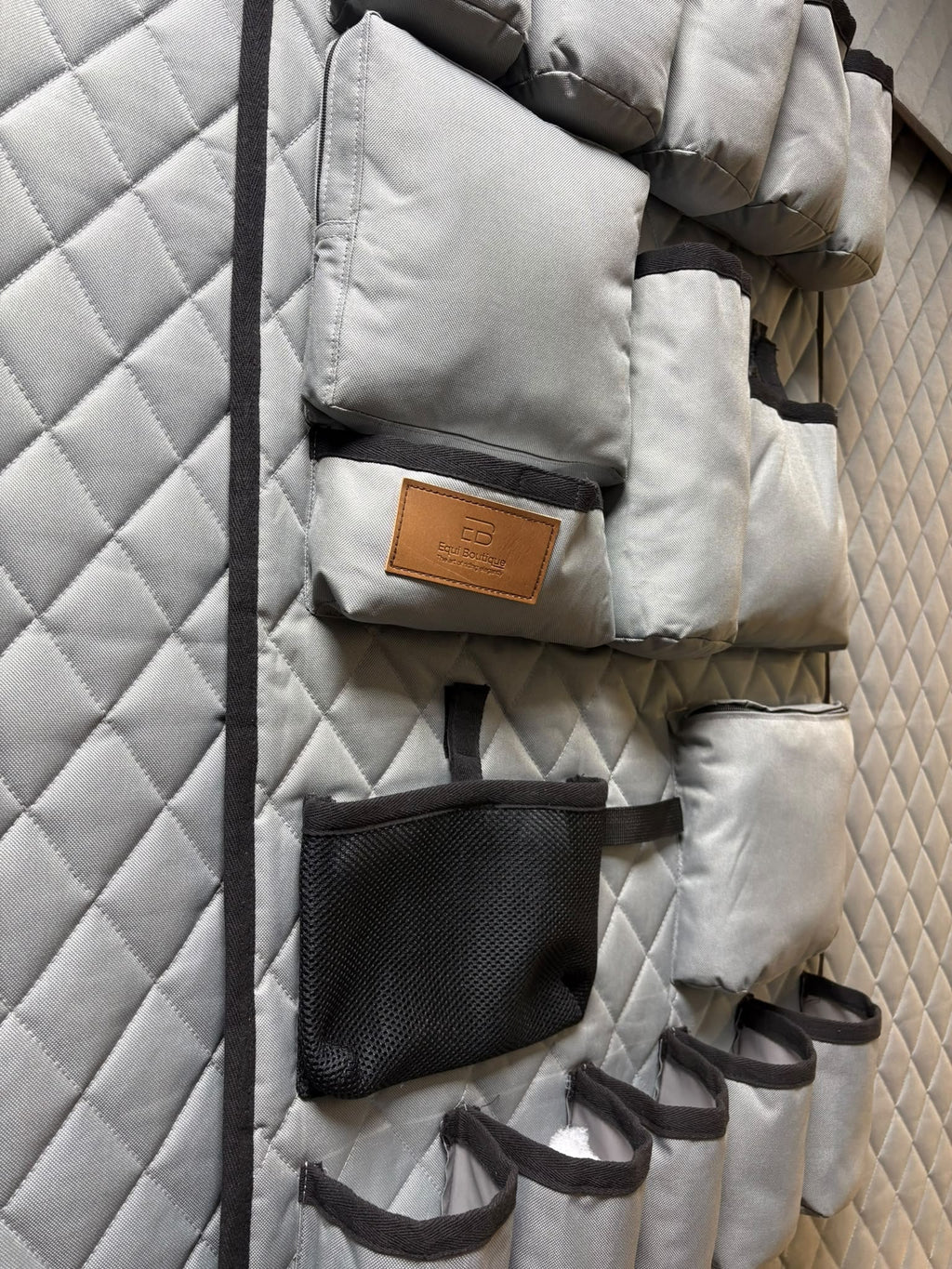 Full 5 pcs set of Curtain,Stable Holder,Stable Pocket, Saddle Pad Holder,Head Protector